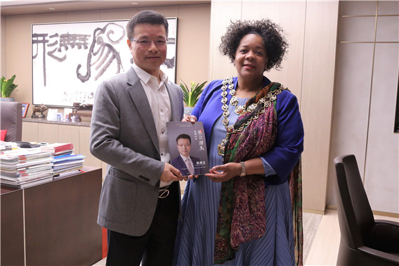 1554685814129043.jpg IMG_8863.jpg