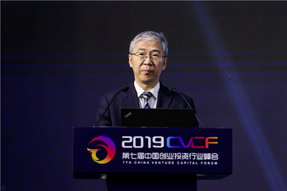 1560733313125759.jpg vbox7247_BF4K9163_090427_small.jpg